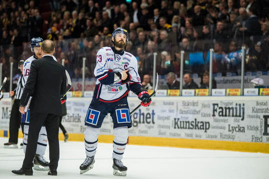 Linköpings Niklas Persson deppar
