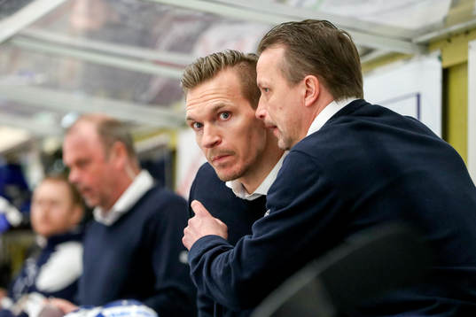 Leksands assisterande tränare Gabriel Karlsson och