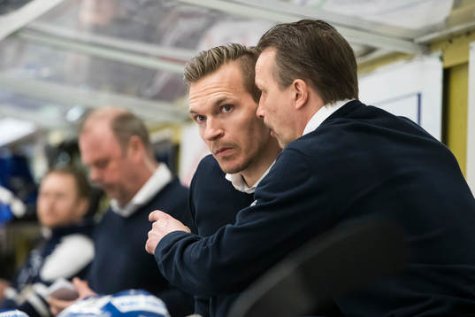 Leksands assisterande tränare Gabriel Karlsson  i