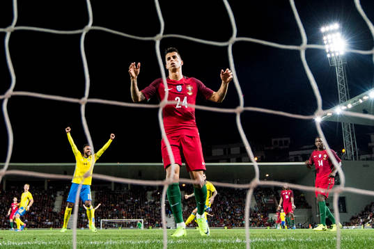 Portugals Joao Cancelo deppar