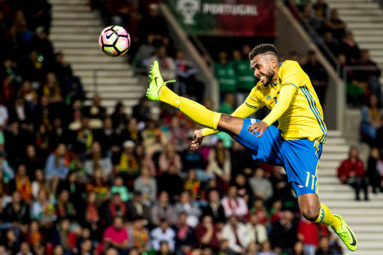 Sveriges Isaac Kiese Thelin