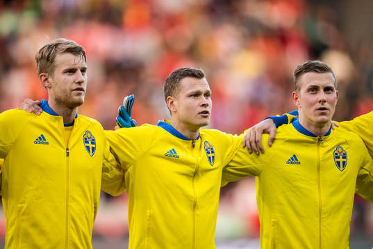 Sveriges Filip Helander, Viktor Claesson och målvakt