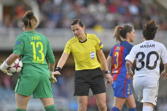 Referee Kateryna Monzul