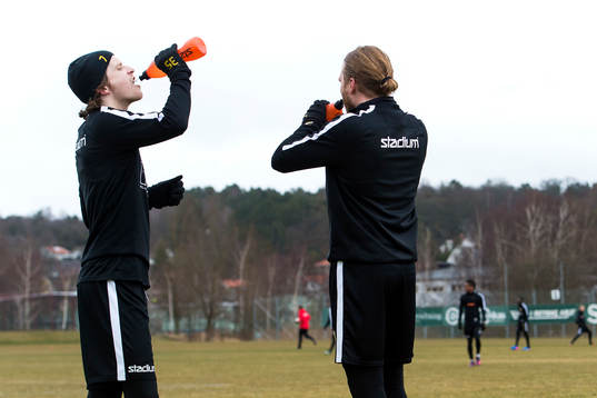 Bläddra bland fler bilder av Fotboll, Träning Häcken