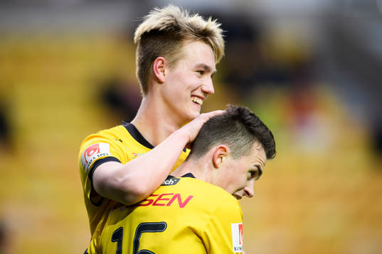Elfsborgs Hugo Svensson jublar med Rasmus Rosenqvist