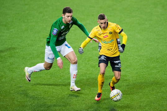 Elfsborgs Arian Kabashi och Jönköpings Andreas Kilit