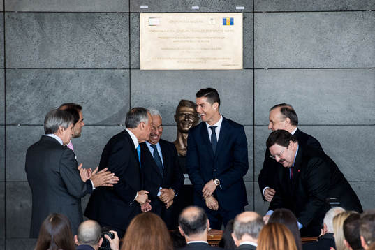 Portugals Cristiano Ronaldo får flygplatsen Aeroporto Da
