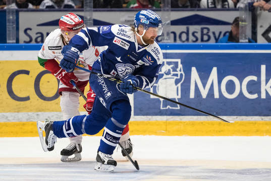 Leksands Mattias Ritola och Moras Robin Johansson  i