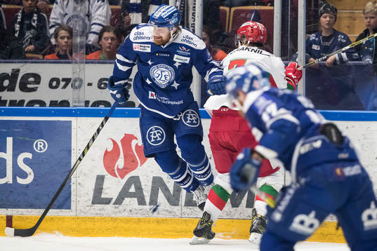 Leksands Mattias Ritola och Moras Erlend Lesund  i