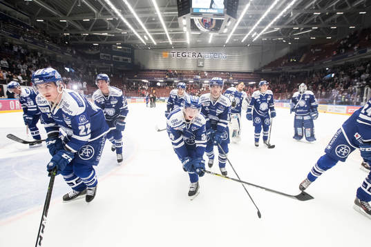 Leksands spelarna jublar