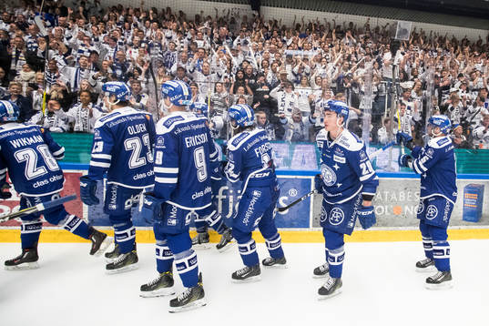 Leksands spelarna jublar