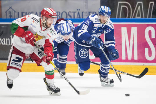 Leksands János Hári och Moras Kevin Goumas  i