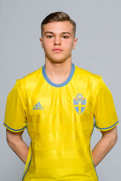 Julian Larsson i P16-landslaget