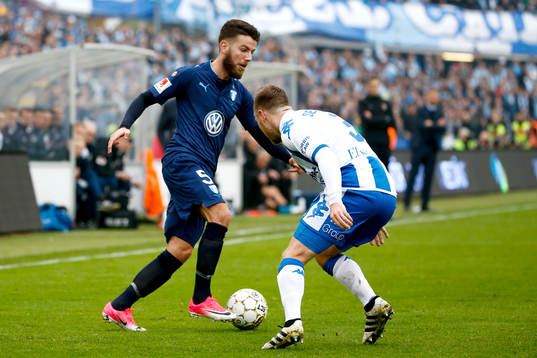 Malmö FFs Erdal Rakip och IFK Göteborgs Scott Jamieson