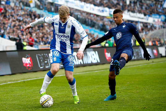 IFK Göteborgs Henrik Björdaloch Malmö FFs Tobias Sana