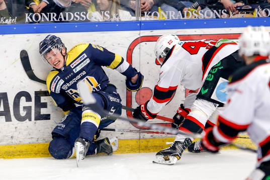 s Lawrence Pilut och Malmö Redhawks Rhett Rakhshani