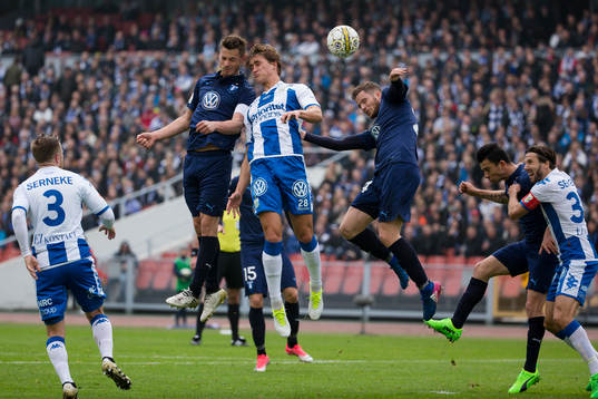Malmö FFs Markus Rosenberg nickar
