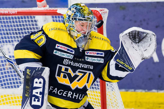s målvakt Linus Söderström
