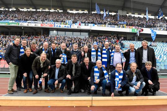 IFK Göteborgs spelarna från 1982 och 1987 hyllas