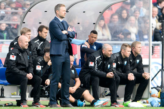 Malmö FFs Tobias Sana på bänken