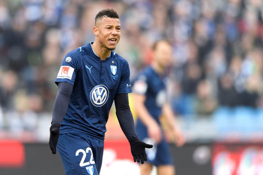Malmö FFs Tobias Sana reagerar