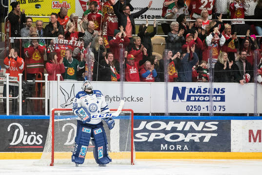 Leksands +le30 deppar i ishockeymatchen i direktkvalet till