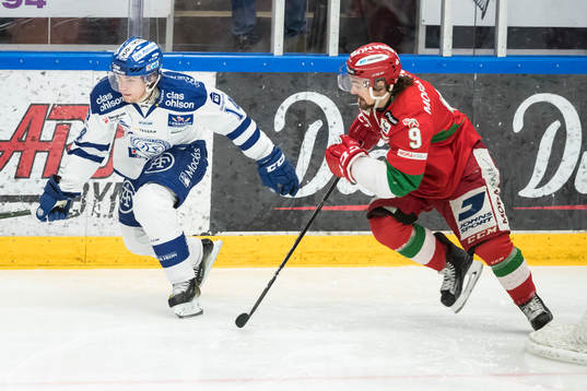 Leksands Oskar Lang och Moras Kevin Gagné  i