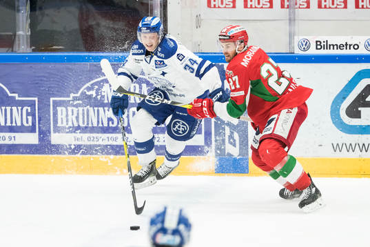 Leksands Olle Alsing och Moras Matt Bailey  i