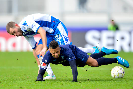 Malmö FFs Tobias Sana och IFK Göteborgs Emil Salomonsson