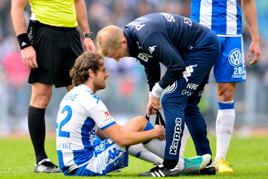 IFK Göteborgs Mikkel Diskerud får utgå skadad