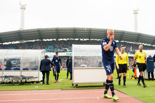 Malmö FFs Franz Brorsson deppar