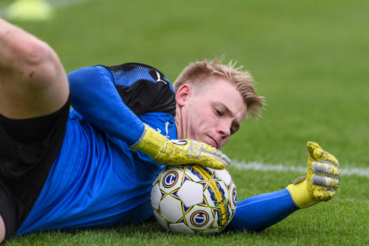 Halmstads målvakt Isak Pettersson före fotbollsmatchen i