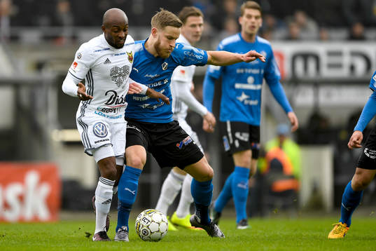 Östersunds Fouad Bachirou och Halmstads Alexander Ruud