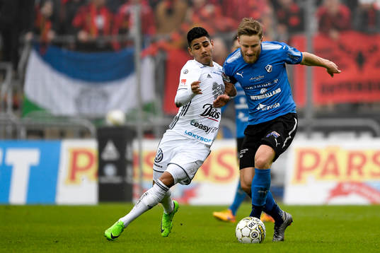 Östersunds Hossam Aiesh och Halmstads Alexander Ruud Tveter