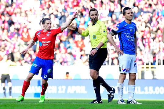 Helsingborgs Jesper Lange jublar