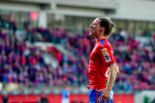 Helsingborgs Jesper Lange jublar