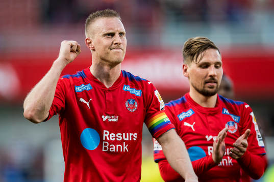 Helsingborgs Peter Larsson jublar