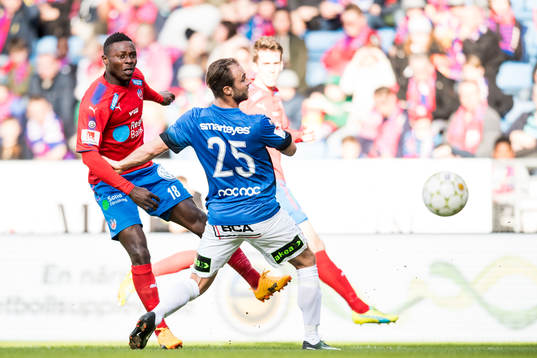 Helsingborgs Oke Akpoveta och Trelleborgs Robin Jacobsson