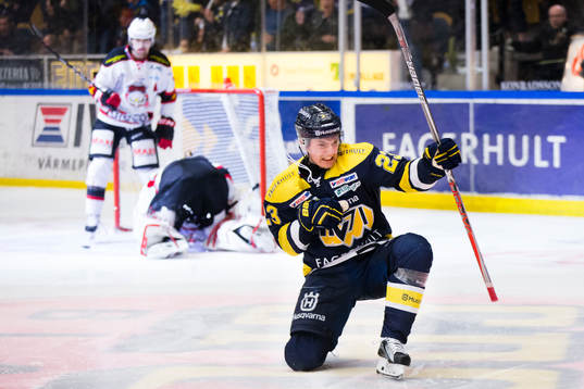 s Lias Andersson jublar