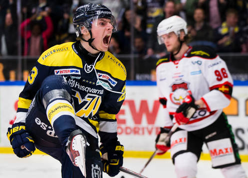 s Lias Andersson jublar