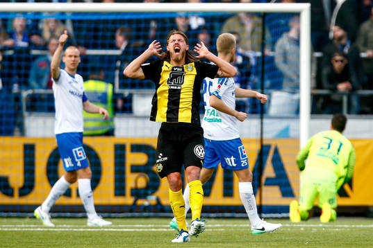 Hammarbys Björn Paulsen reagerar