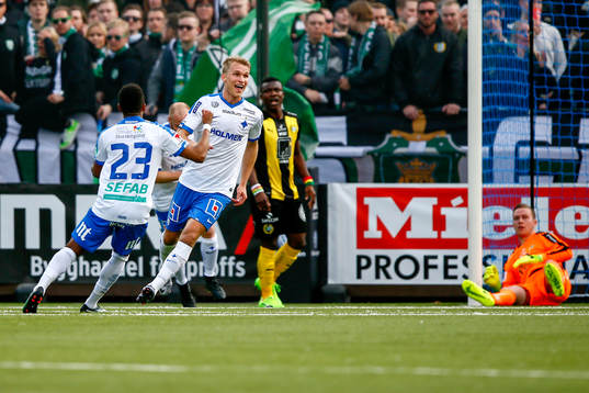 Norrköpings Sebastian Andersson jublar