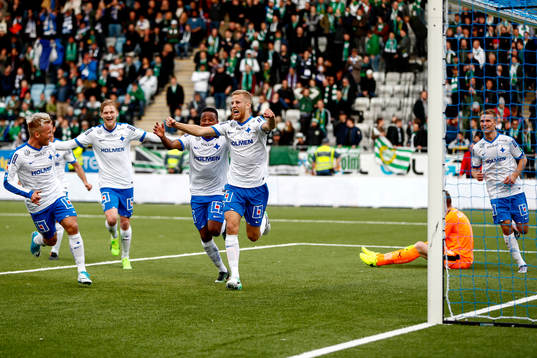 Norrköpings Filip Dagerstål jublar