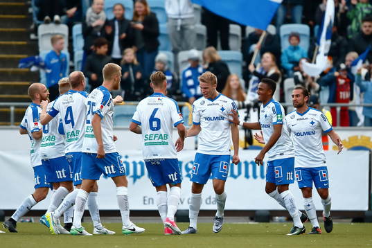 Norrköpings Sebastian Andersson jublar