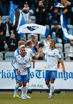 Norrköpings Sebastian Andersson jublar