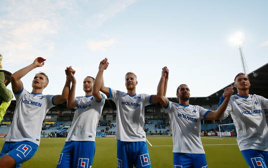 Norrköpings spelare med Sebastian Andersson och Filip