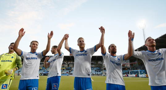 Norrköpings spelare med Sebastian Andersson och Filip