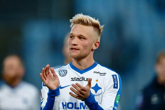 Norrköpings Nicklas Bärkroth jublar