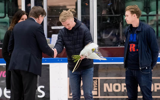 Rickard Fagerlunds stipendier delas ut före J20 finalen i