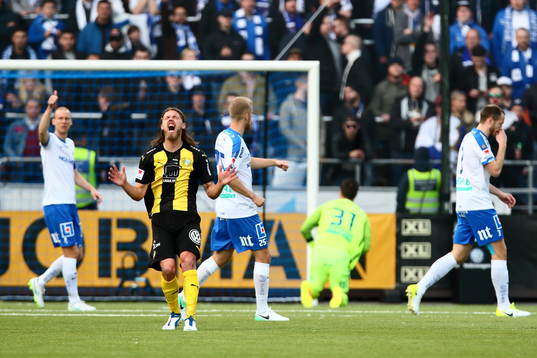 Hammarbys Bjørn Paulsen reagerar